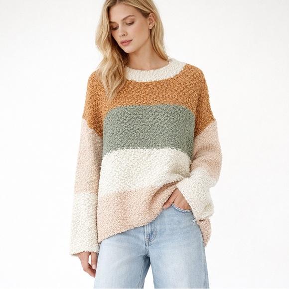 POL Sweaters - POL Popcorn Sweater M Colorblock Bell Sleeves
Oversized Cozy Chunky